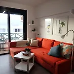 Lägenhet Luceros De - Aircon & Balcony *