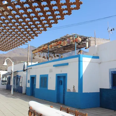 Luceros De - Aircon & Balcony شقة أَغايتي