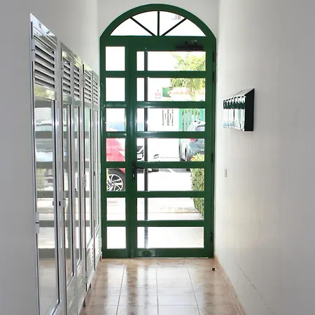 Luceros De - Aircon & Balcony شقة